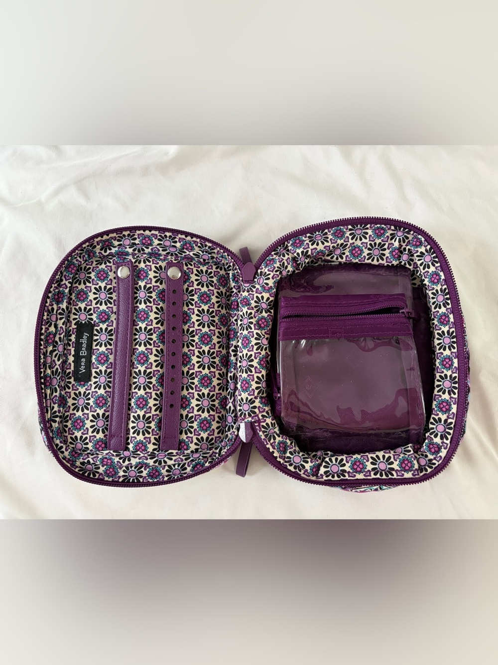 Vera Bradley Travelers Jewlery Bag/ Case - Picture 2 of 7